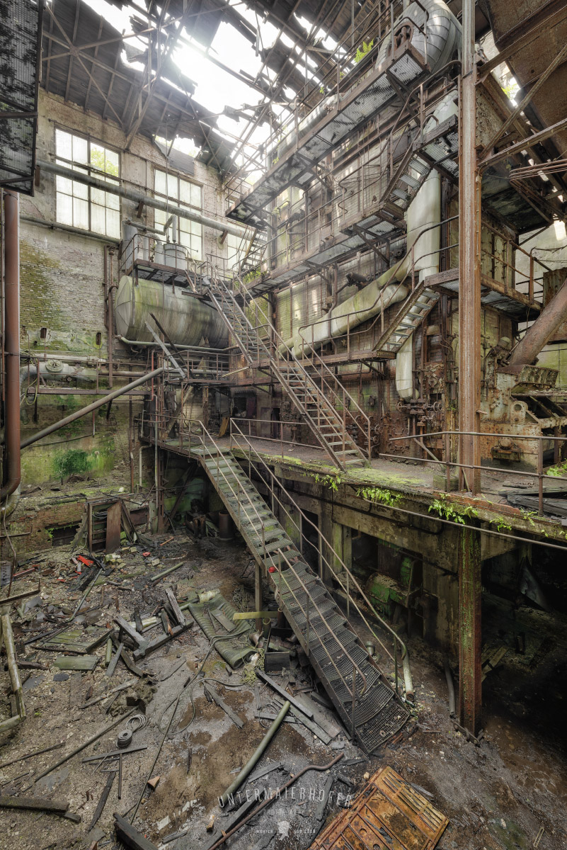 overgrown_furnace (2014).jpg