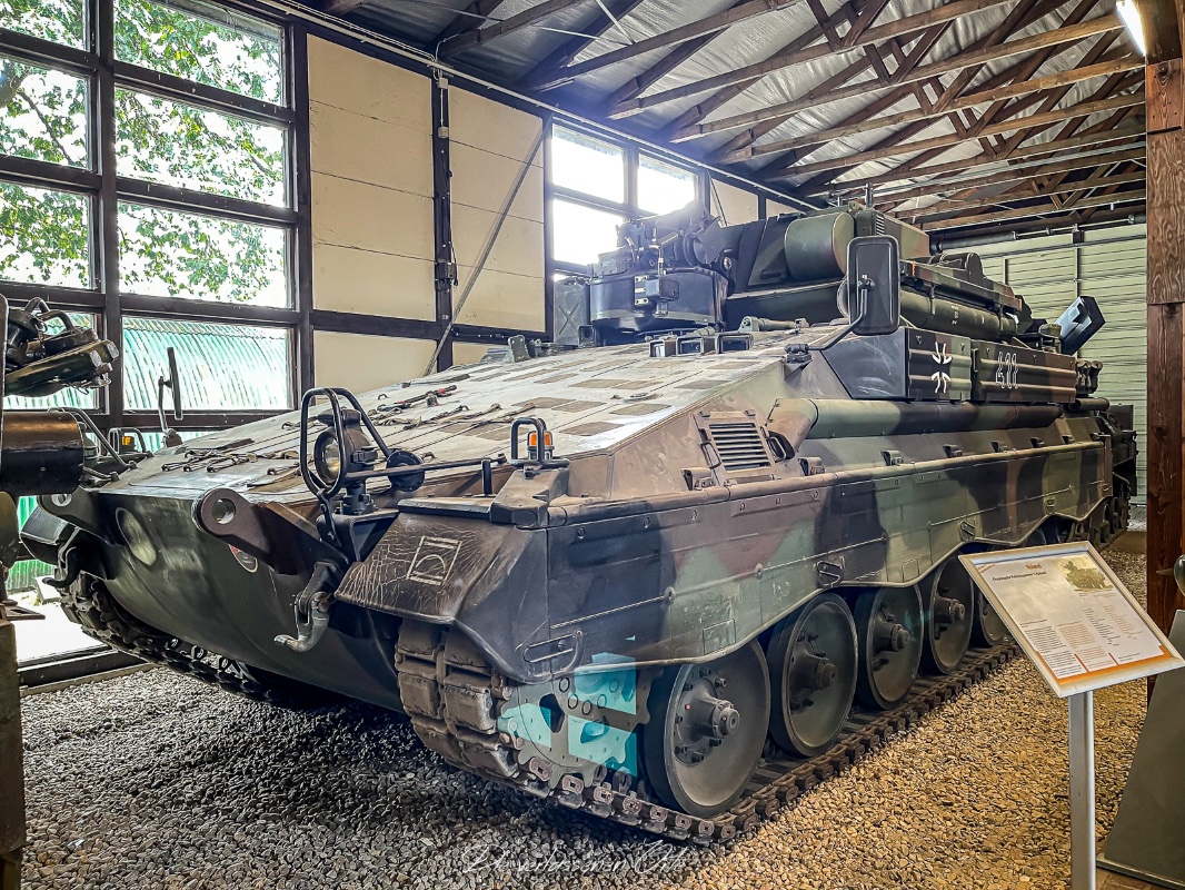 Panzermuseum Munster - 100.jpg