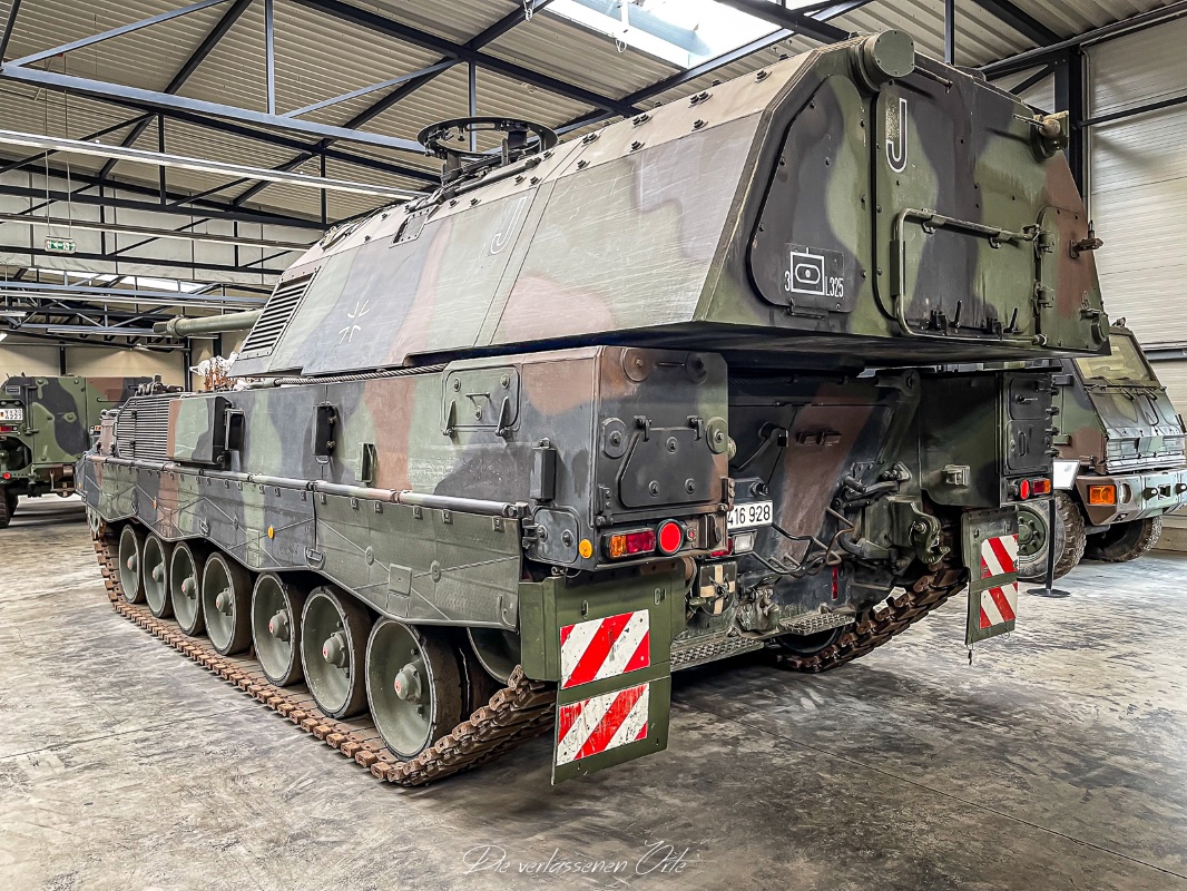 Panzermuseum Munster - 74.jpg