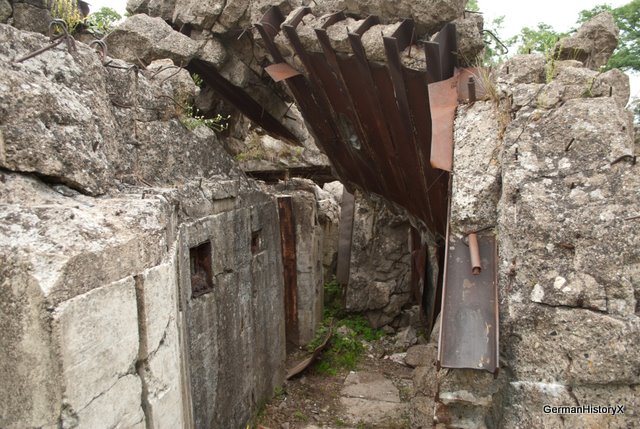 Vor Ostwall Bunker 1 0003.jpg