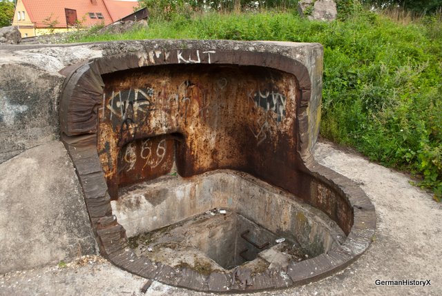 Vor Ostwall Bunker 1 0015.jpg