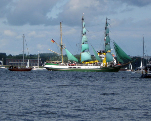 Windjammer_Alexander_von_Humboldt.jpg