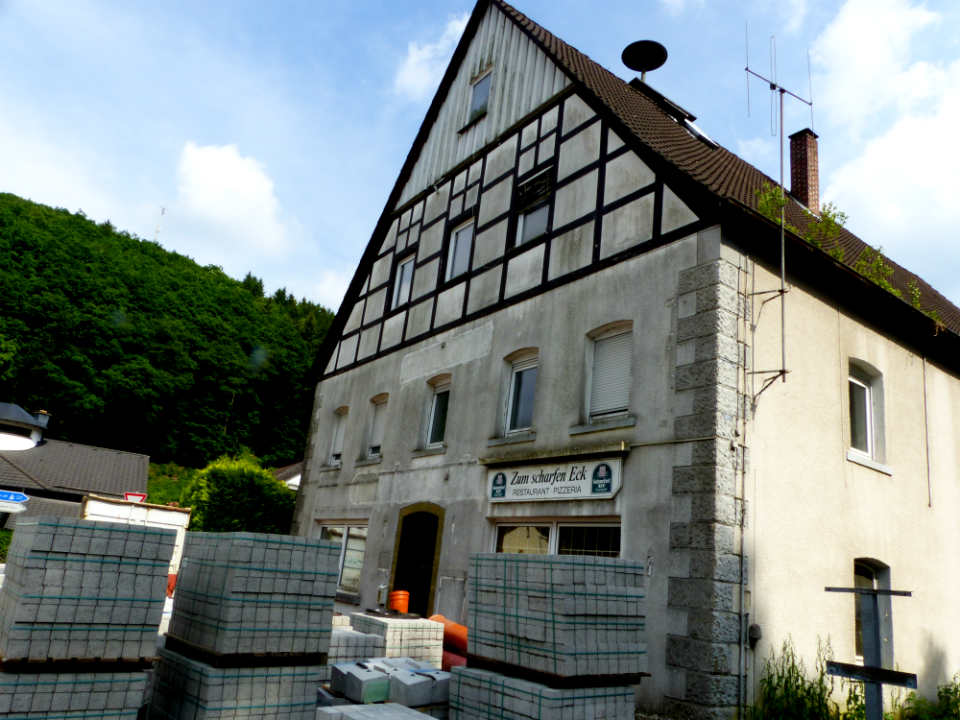 Zum scharfen Eck30.jpg