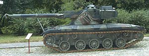 300px-GuentherZ_2006-08_12_0891_Jagdpanzer_Kuerassier_OeBH.jpg